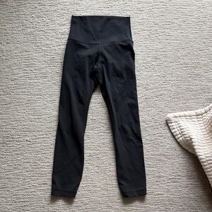 Lululemon leggings 3/4 length in black
